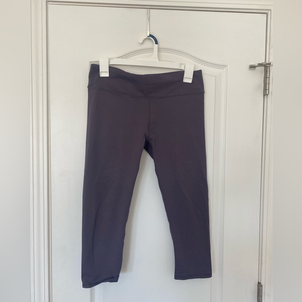 Fabletics Crop Legging